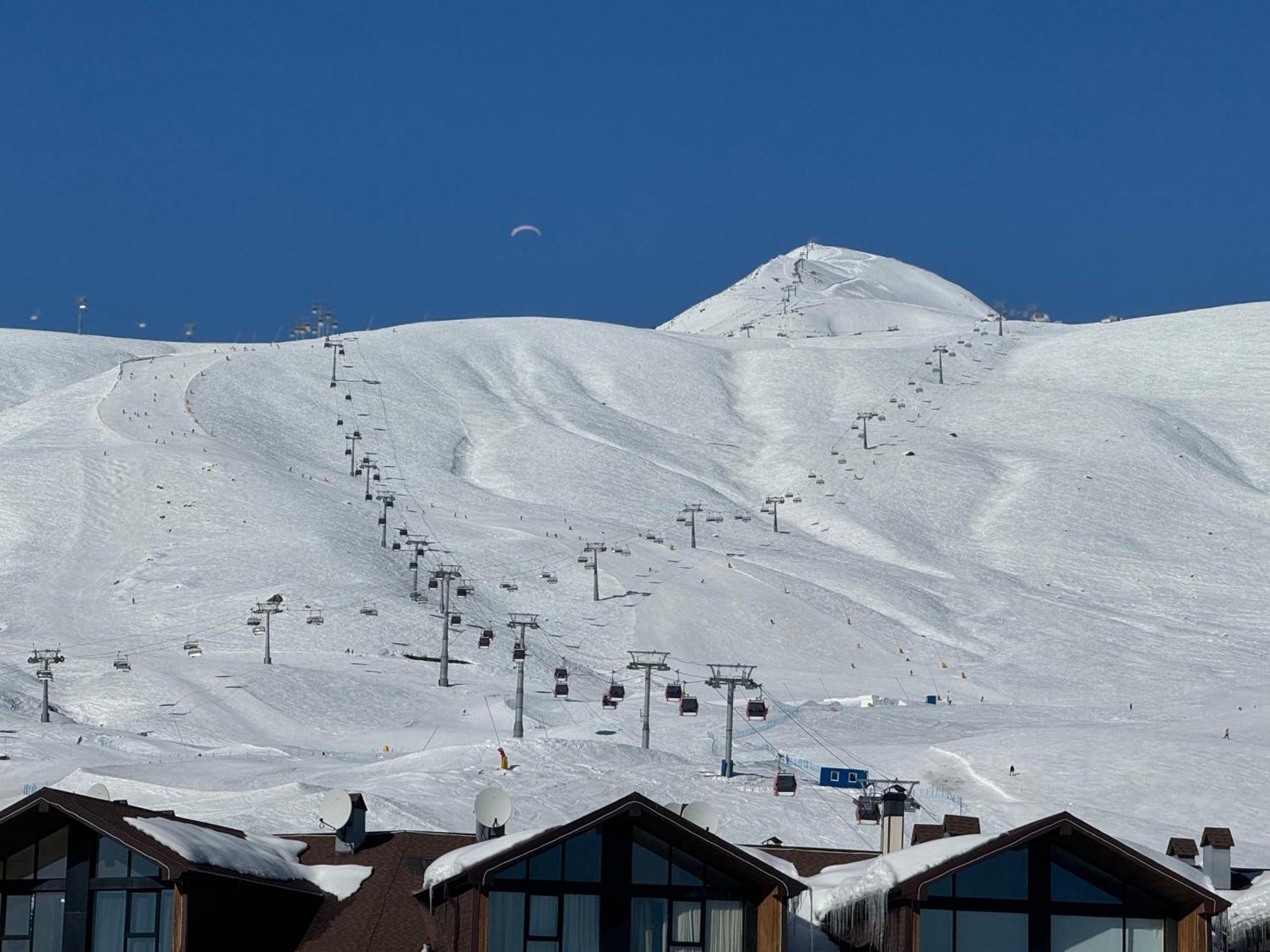 Redco Four Seasons In New Gudauri 302 Lägenhet Exteriör bild